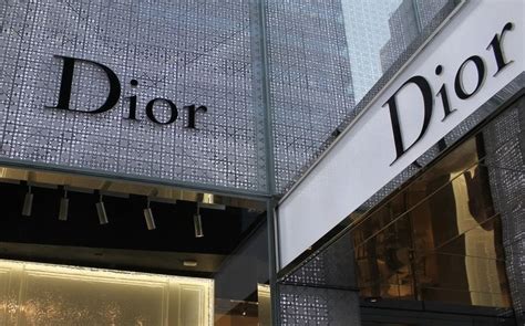 firma dior